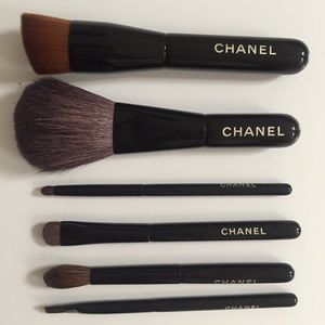 CHANEL LES MINI DE CHANEL MINI BRUSH SET